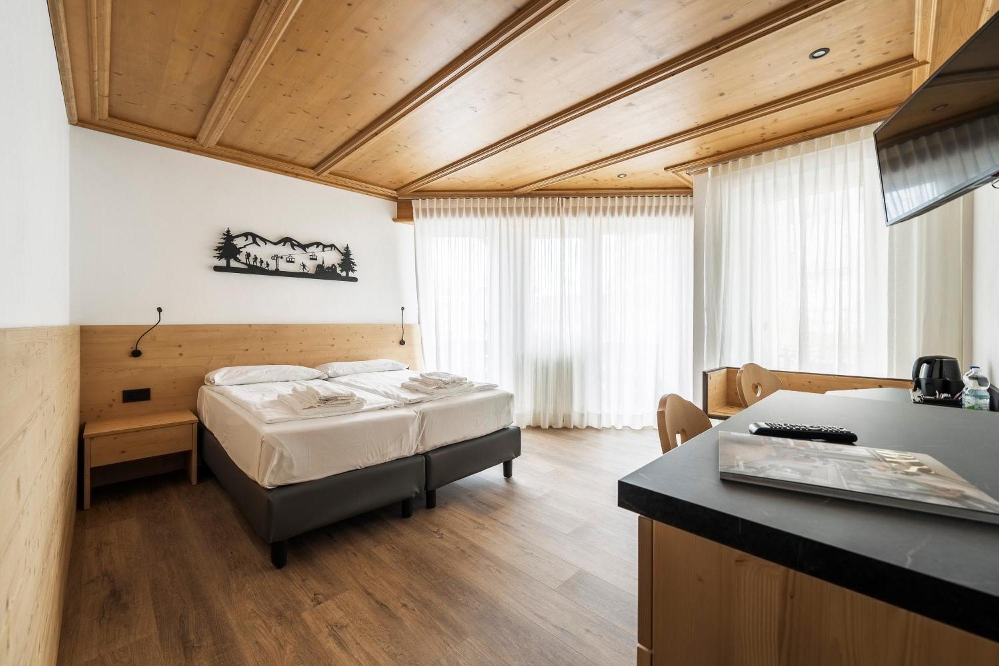 Hotel Olimpia Cortina d'Ampezzo Bagian luar foto
