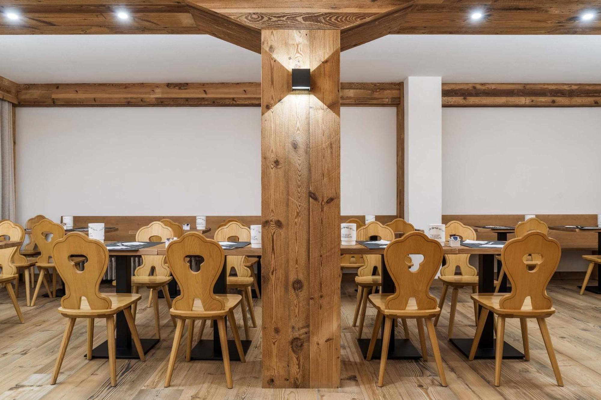 Hotel Olimpia Cortina d'Ampezzo Bagian luar foto