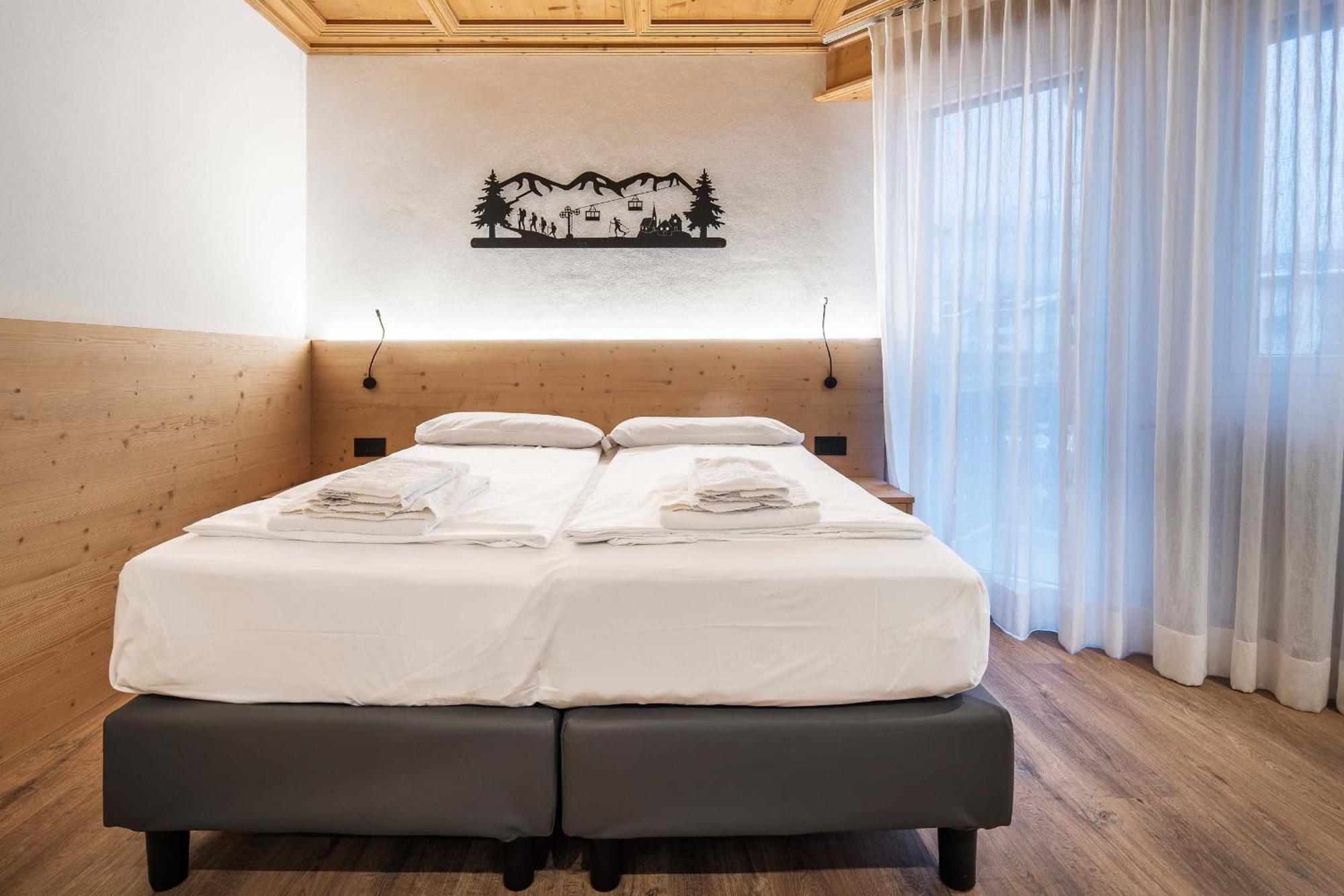 Hotel Olimpia Cortina d'Ampezzo Bagian luar foto